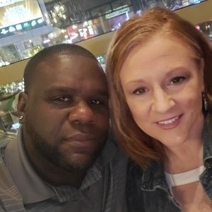 Meet your Posher, Carl